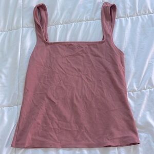 Soft square neck and an amazing summer top
